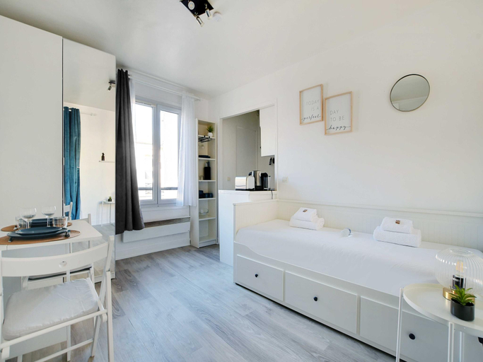 Bedroom 2, Cosy studio - 2P - Place de la Bastille, Paris