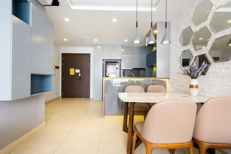 Others 4, Henry Home - RiverGate Residence, District 4