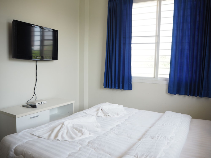 Bedroom 2, Baan Tukta, Cha-Am