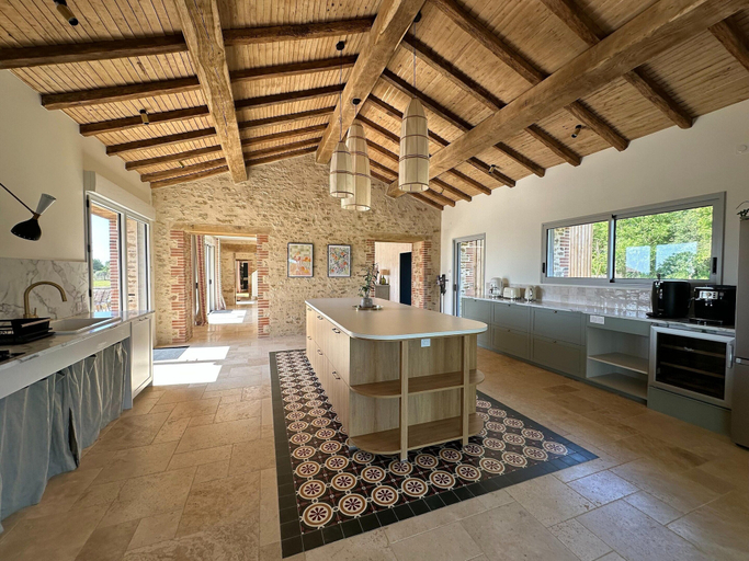 Private kitchen 3, Beautiful villa with indoor pool, Vendée