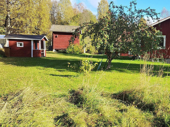 Property grounds, 3 Person Holiday Home in Leksand, Leksand