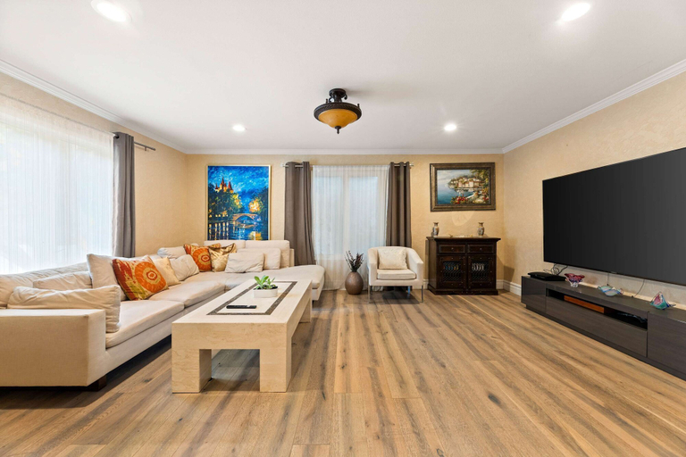 Room 5, Allura Studio City Mediterranean With Private Pool, Los Angeles