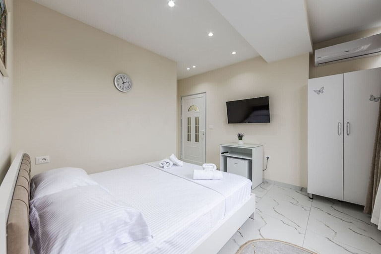 Room 4, Mokador Double 3 - Breeze, Shkodrës