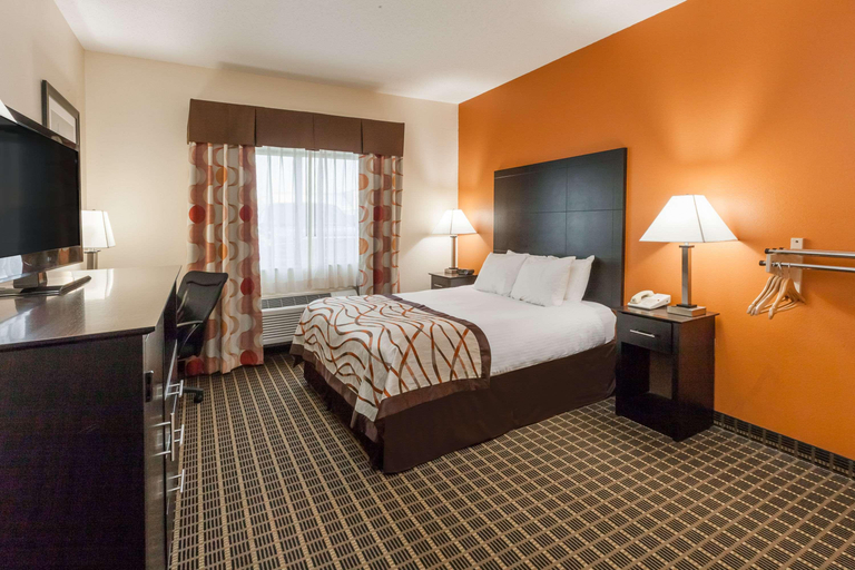 Bedroom 3, Baymont by Wyndham South Haven, Van Buren