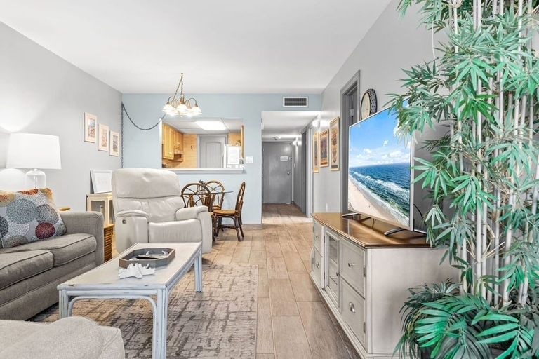 Living area 3, Gulf Tower 8b 2 Bedroom Condo by RedAwning, Baldwin