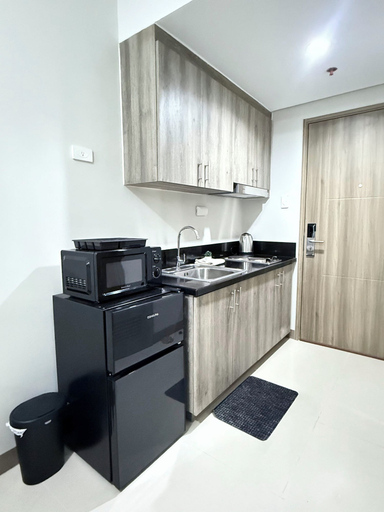 Private kitchen 4, S Residences MOA by darpm, Pasay City
