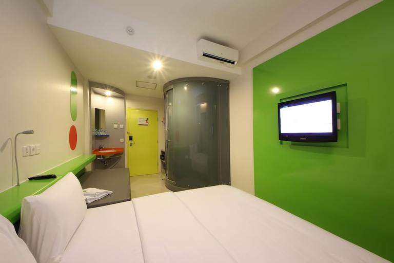 bedroom 38