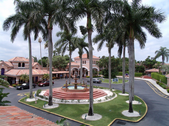 Exterior & Views 2, Grand Palms Spa & Golf Resort, Broward