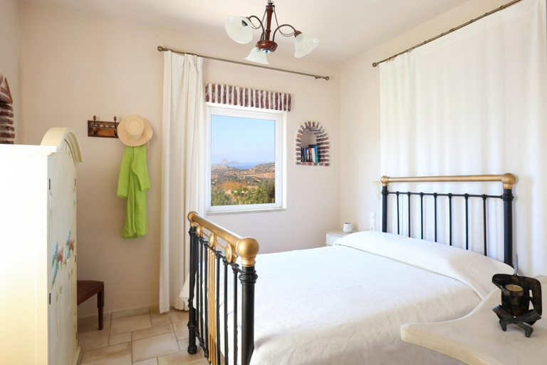 Bedroom 3, Listaros Villas, Faistos
