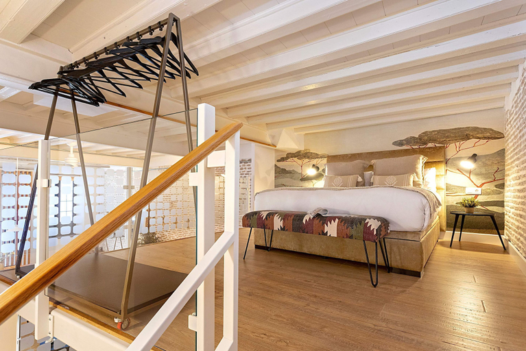 Room 5, Luxury Loft in Seville Center Santas Patronas V, Sevilla