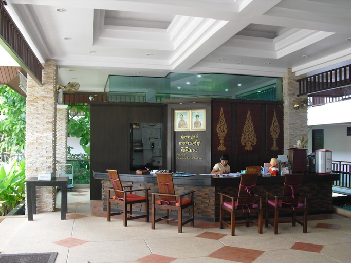 Food & Drinks 4, Sunday Harbour View Hotel Sukhumvit 50, Tha Muang