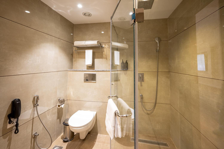 Bathroom 4, Essentia Udaipur Luxury Resort & Spa, Udaipur
