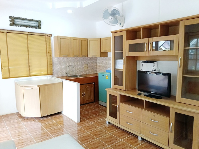 Others 4, Sunrise Resort, Bang Saphan