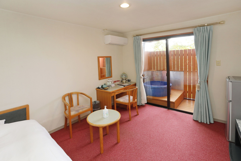 Bedroom 3, Hotel Sun Resort Shirahama, Shirahama