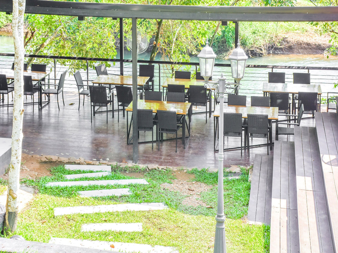 Food & Drinks 4, Nana River Kaeng Krachan, Kaeng Krachan