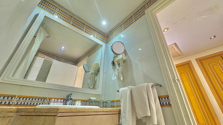 Bathroom 5, Hammamet Garden Resort & Spa, Hammamet