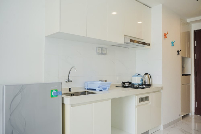 Others 5, Comfy and High Floor Studio at Sky House BSD Apartment, South Tangerang
