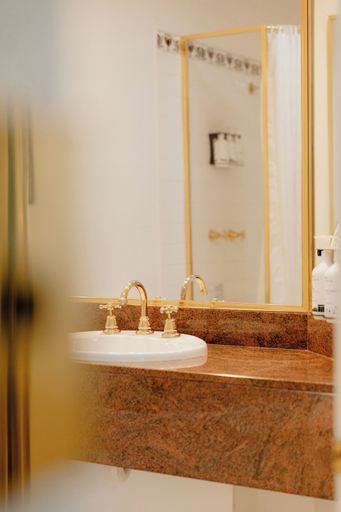 Bathroom 5, Mountain Heritage Hotel, Blue Mountains