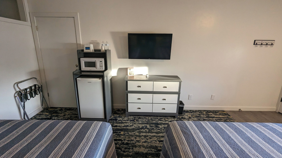 Bedroom 3, High Desert Inn, Sevier
