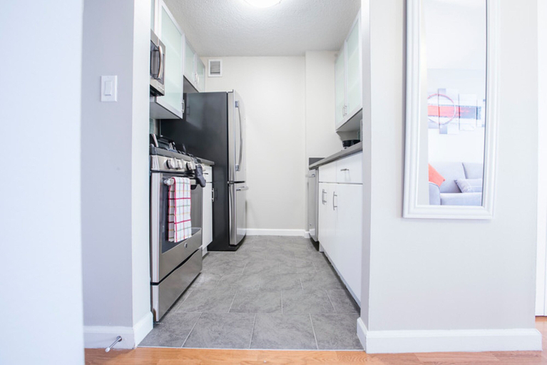Room 5, Fully Furnished Studio Apartment, New York