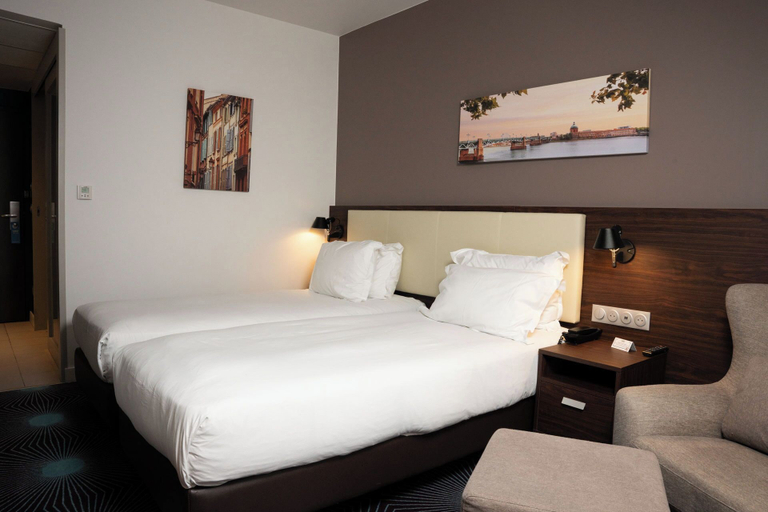 Bedroom 3, OSKO - Hôtel Toulouse Aéroport, Haute-Garonne