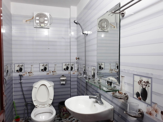 Bathroom, Nha Nghi Son Lam Babe Panorama, Ba Bể