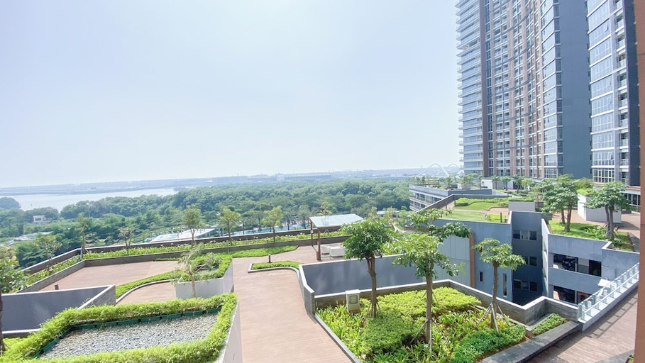 Exterior & Views, Cozy Stay Studio At Gold Coast Apartment, North Jakarta