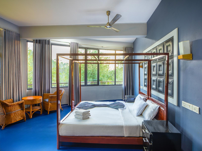Bedroom 2, Jungle Edge Resort, Wayanad
