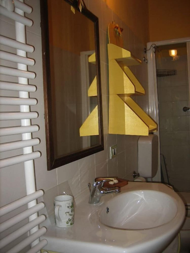 Bathroom 5, Bed & Breakfast del Teatro, Pesaro E Urbino