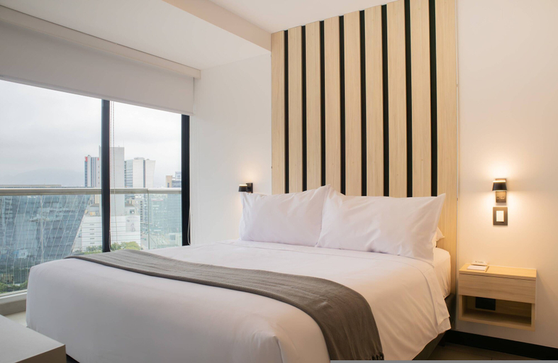 Room 5, Incredible 2BR With Balcony in San Isidro, Lima