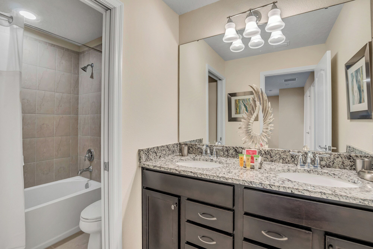 Bathroom 4, Townhome With Private Splash Pool Free Waterpark, Osceola