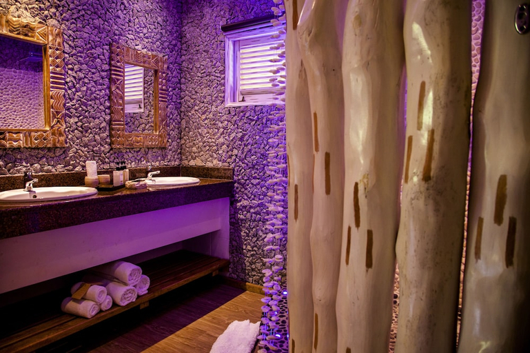 Bathroom 4, Le Domaine de L Orangeraie