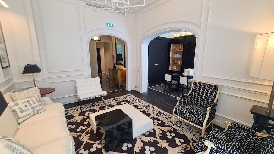 Public Area 5, Hôtel Keppler, Paris