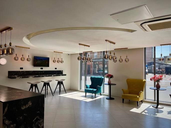 Food & Drinks, Axiom Park Hotel, London