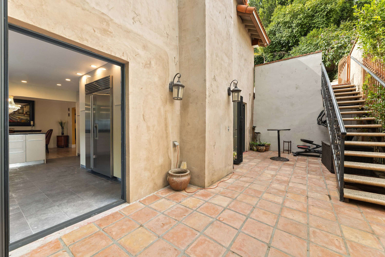 Room 4, Allura Studio City Mediterranean With Private Pool, Los Angeles