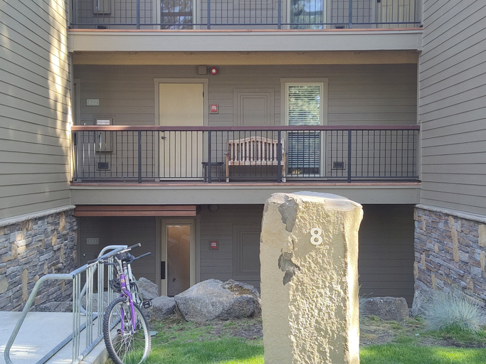 Exterior detail 2, 7th Mtn 823f 3 Bedroom Condo, Deschutes