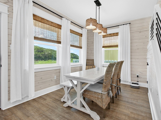 Dining 3, Coastal Retreat 3 Bedroom Home, Aransas