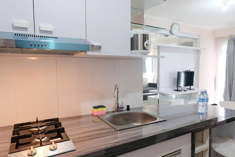 In-Room Kitchen 4, Good Deal 2Br At Gateway Pasteur Apartment, Bandung