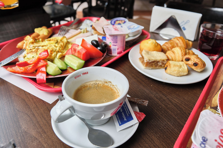 Food & Drinks 5, MyContinental Bucuresti Gara de Nord, Municipiul Bucuresti