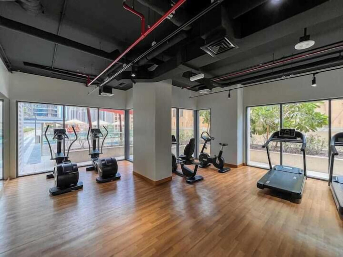 Room 2, Vogue | Downtown near Dubai Mall | Burj Khalifa, Dubai