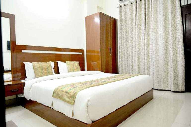 Room 2, Hotel Veda Vatica, Varanasi