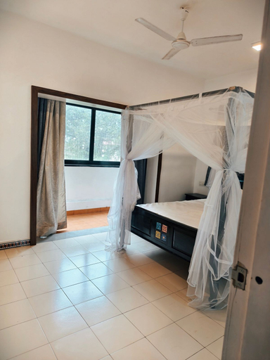 Room 5, Osho Apartments, Satara