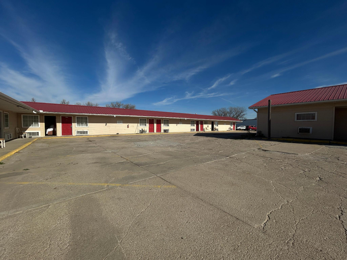 Others 1, Big 12 Motel Broken Bow NE, Custer
