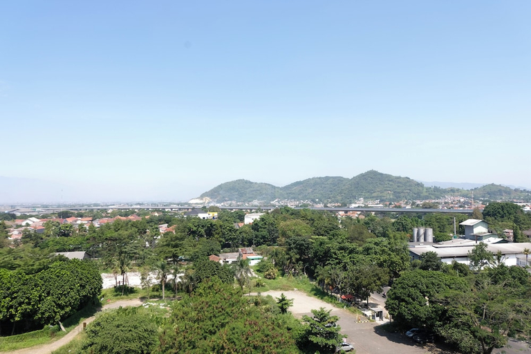 Exterior & Views, Spacious and Combine 3Br At The Edge Bandung Apartment, Cimahi