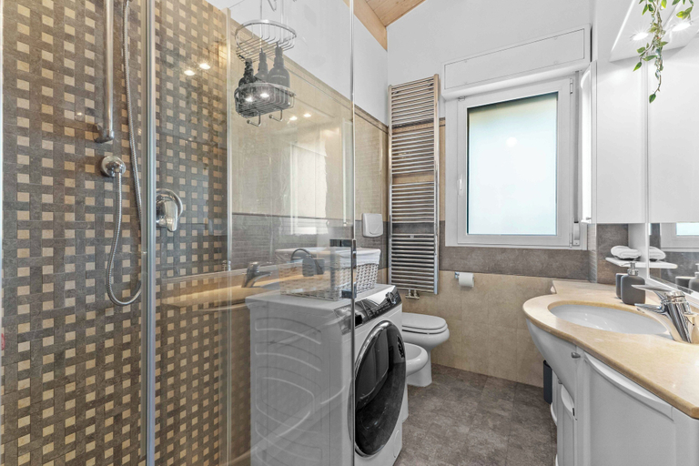 Bathroom 3, Stylish Penthouse in Sesto San Giovanni, Milano