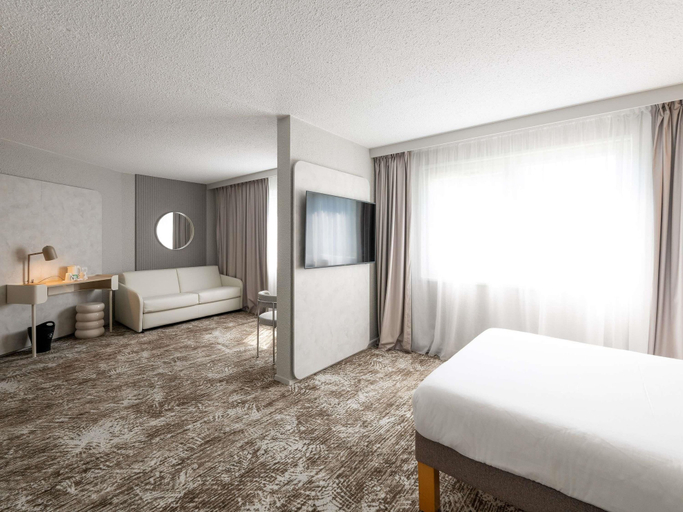 Bedroom 4, Novotel Mâcon Nord - Porte de Bourgogne, Saône-et-Loire