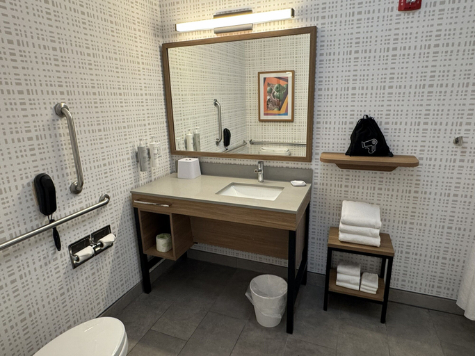 Bathroom 3, Hampton Inn Mansfield/Ontario, Richland