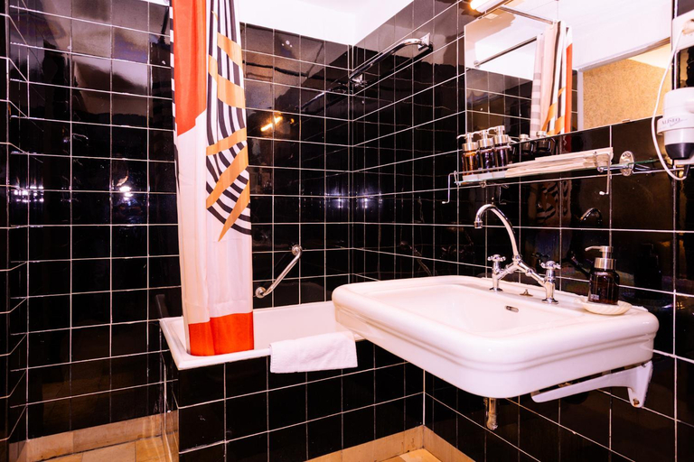 Bathroom 3, Hessenland Hotel Kassel Innenstadt by Stay Awesome, Kassel
