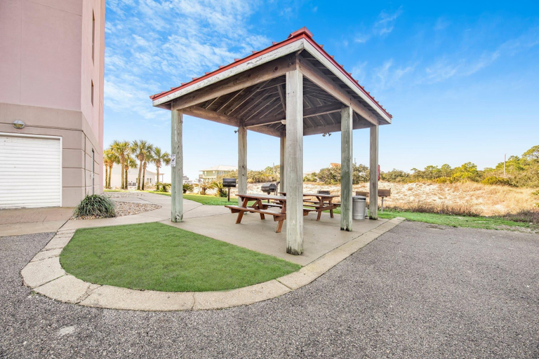 Exterior & Views 2, The Dunes 502, Baldwin