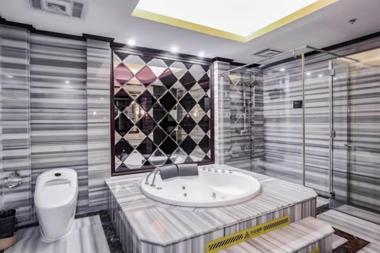 Bathroom, Nanyang Seascape, Zhuhai